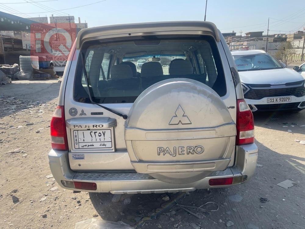 ميتسوبيشي باجيرو